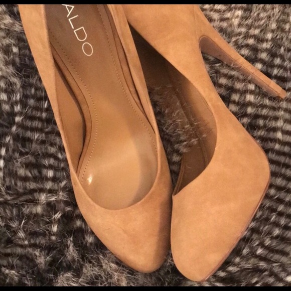 Aldo Fawson Camel Pumps - Picture 2 of 4